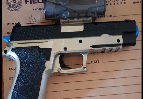 Man threatened with gun in Queanbeyan