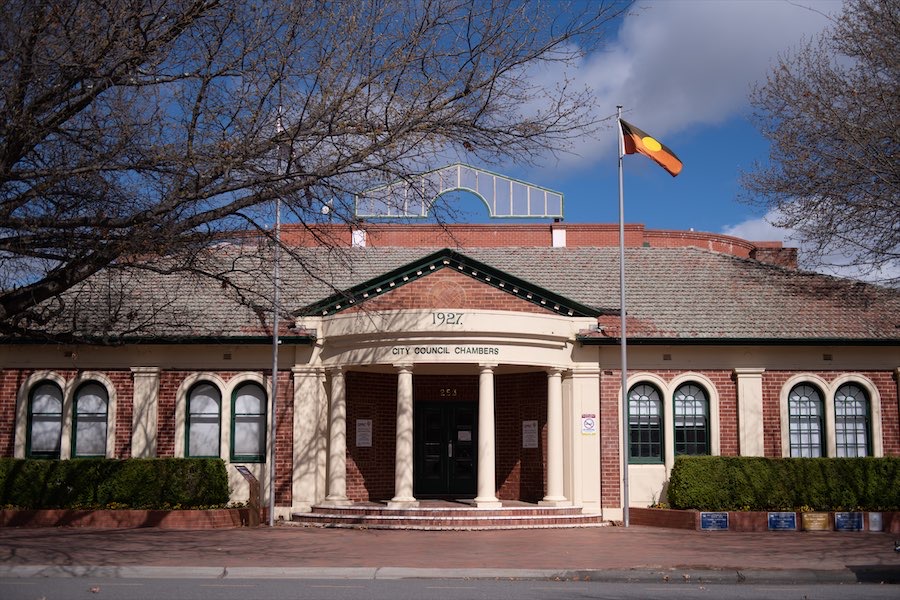 Councillors vote themselves a 22 per cent pay rise