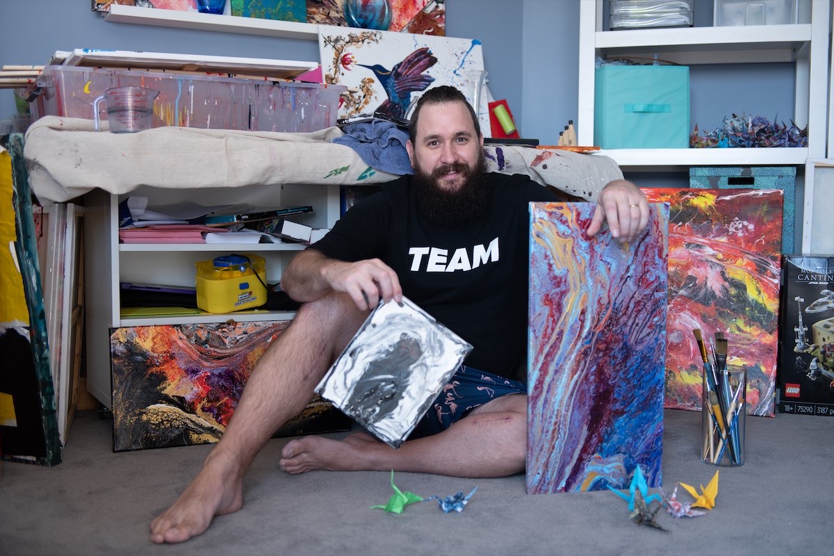 Ashley paints himself out of a corner