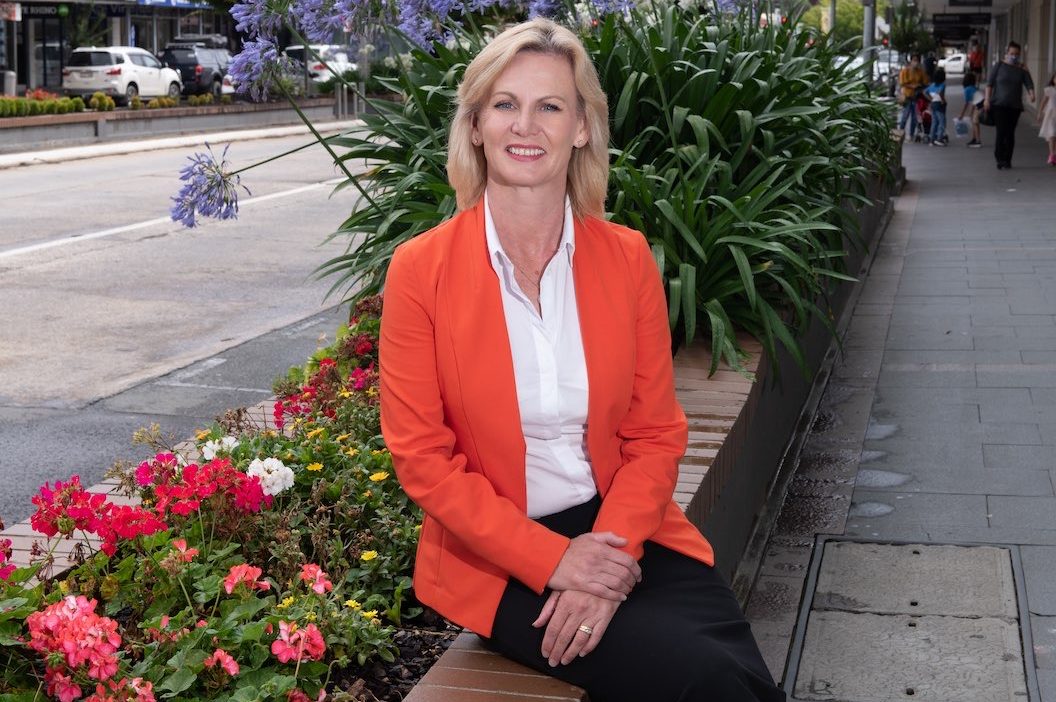 Overall holds primary lead as Whan looks to preferences
