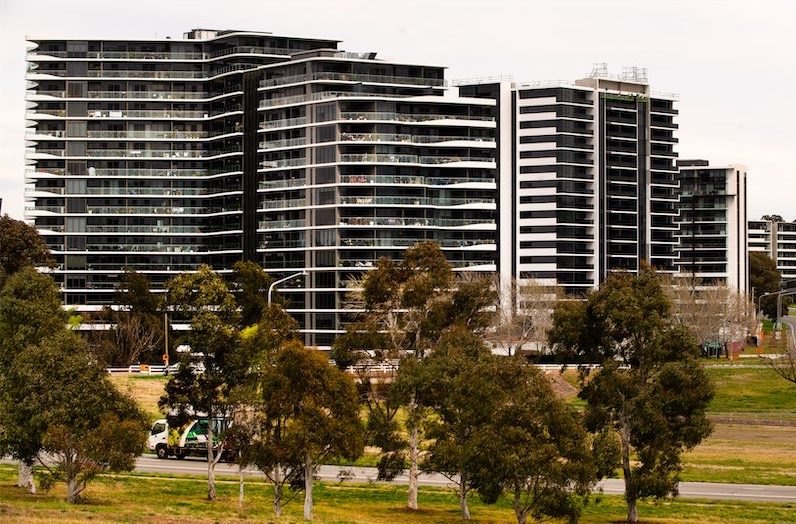 Constrained review skirts planning concerns