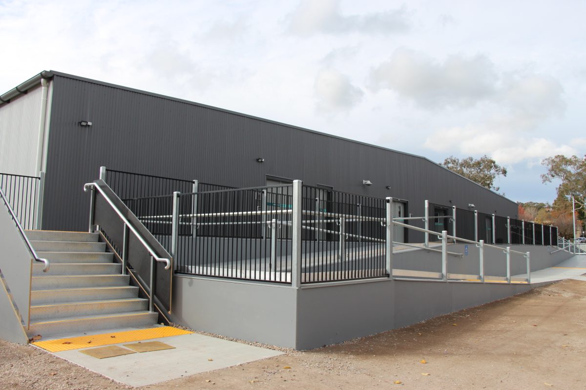 Minister must ‘come clean’ on unfit surge centre