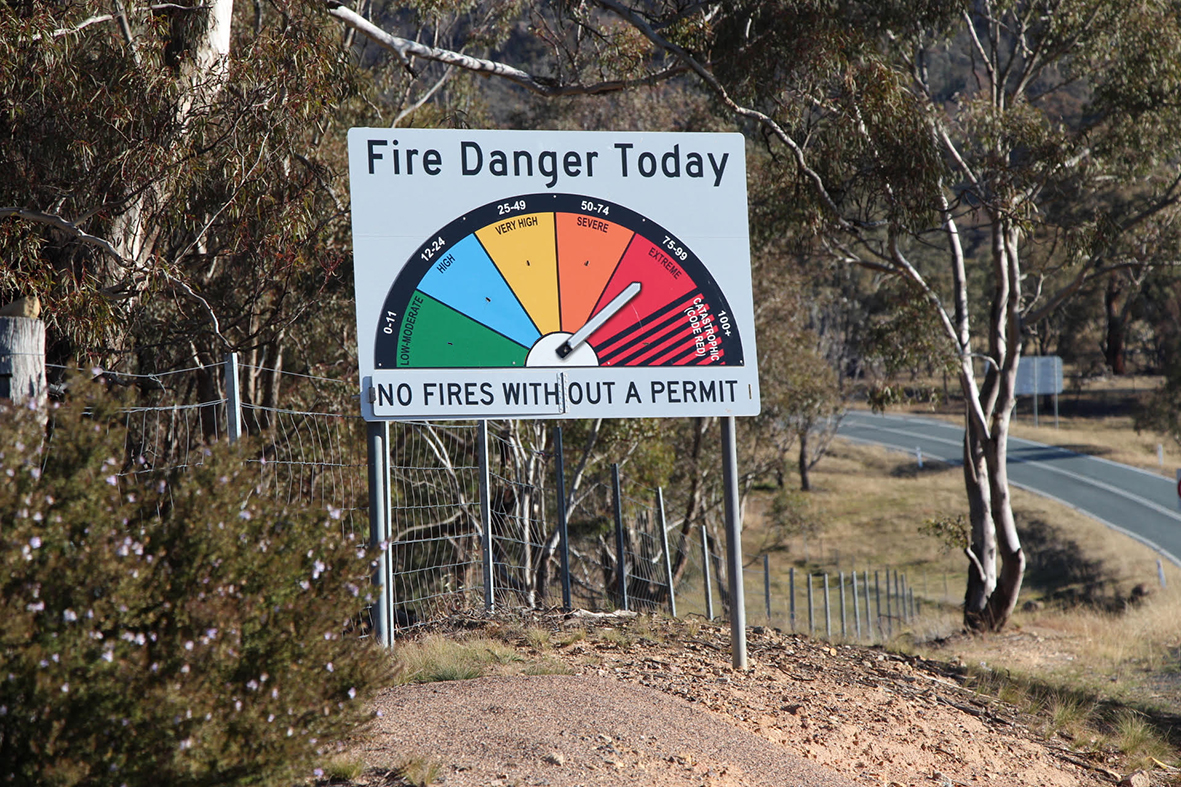 NSW declares total fire ban around Canberra