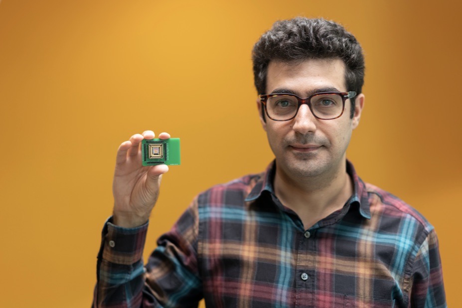 New tech aims for cheaper, thinner flat screens
