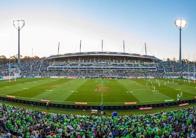 Pie prices drop to get more people to the footy