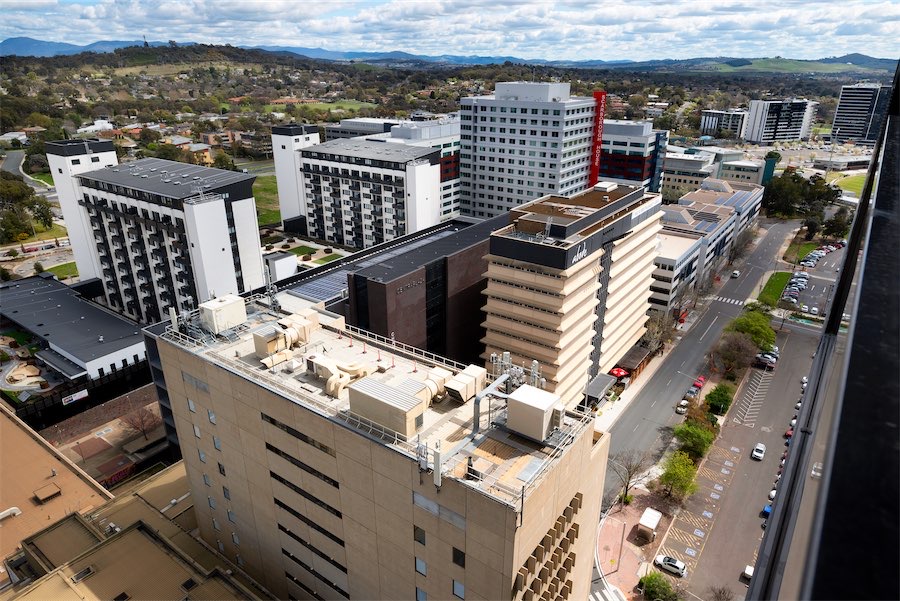 Cocks wants town centre for Molonglo Valley