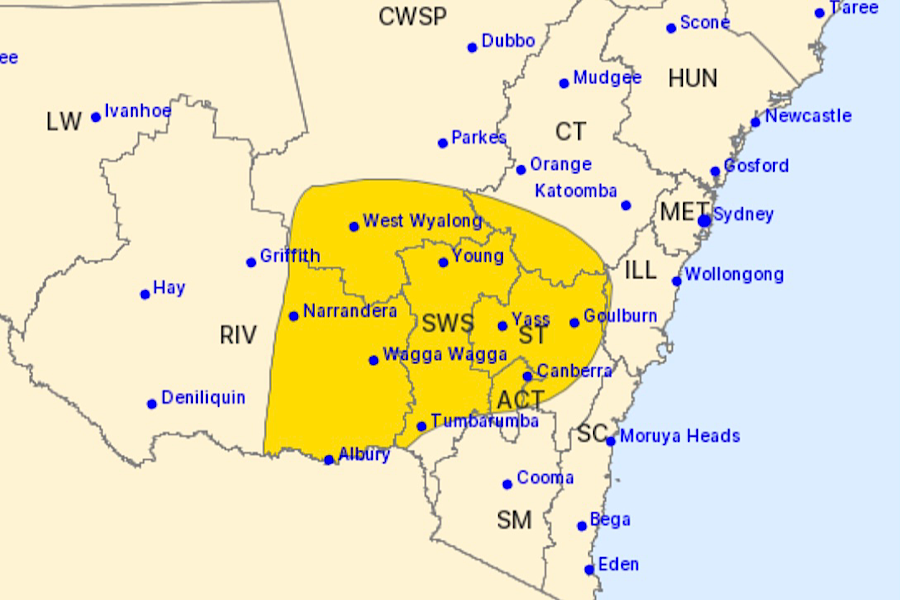 BOM issues severe weather warning for Canberra