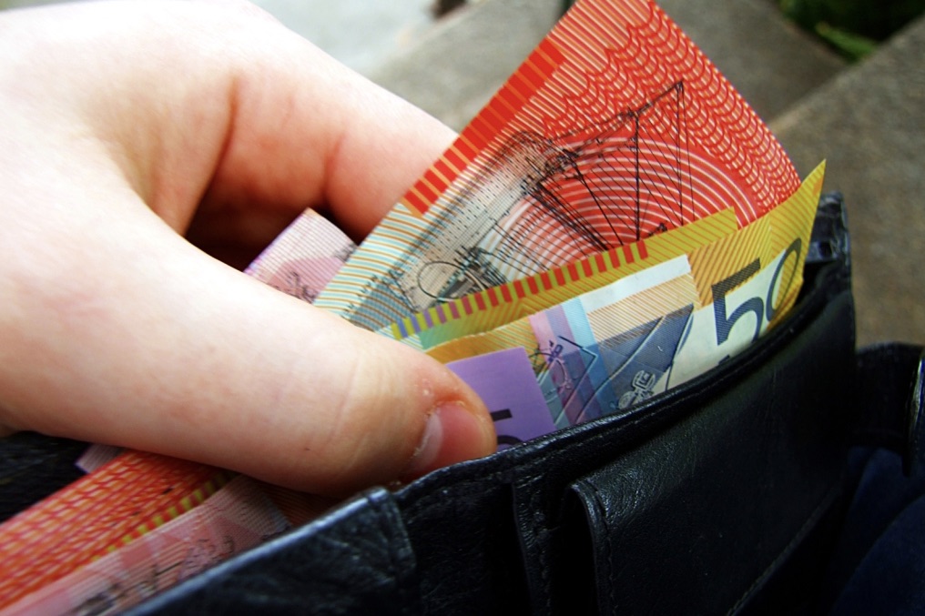 Government to block business dash from cash