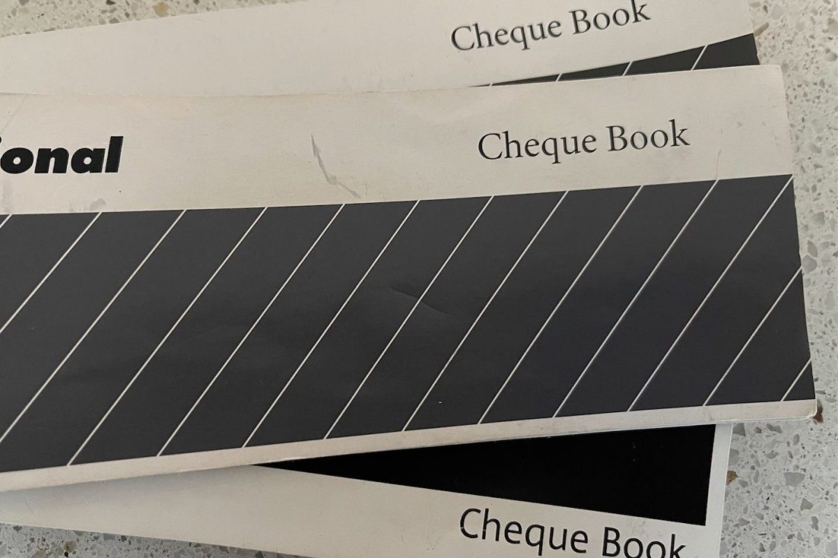 Australia to scrap cheques within seven years