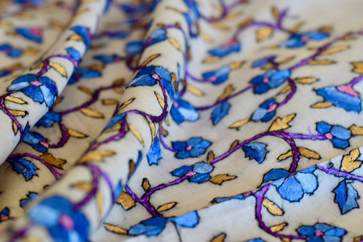 ‘Like wearing art’ – saris on show