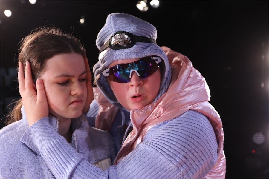 Homing playwright’s new play about pigeons