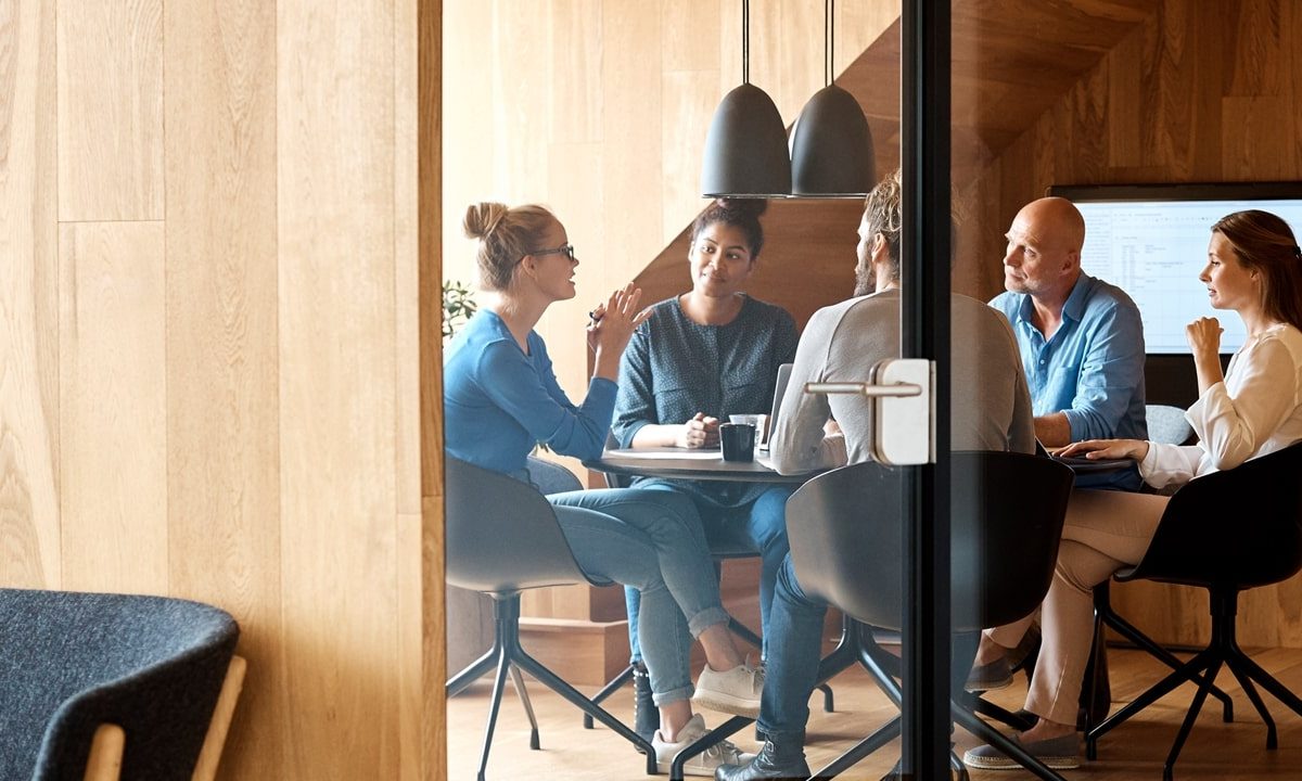 New awards to encourage male leadership