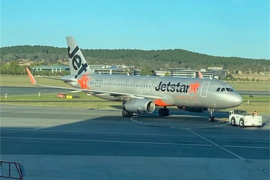 Jetstar snubs injured passenger