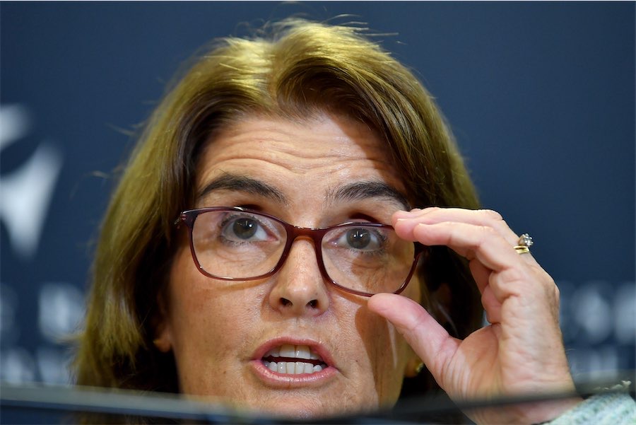 Frustrated federal government waits on Bullock’s call