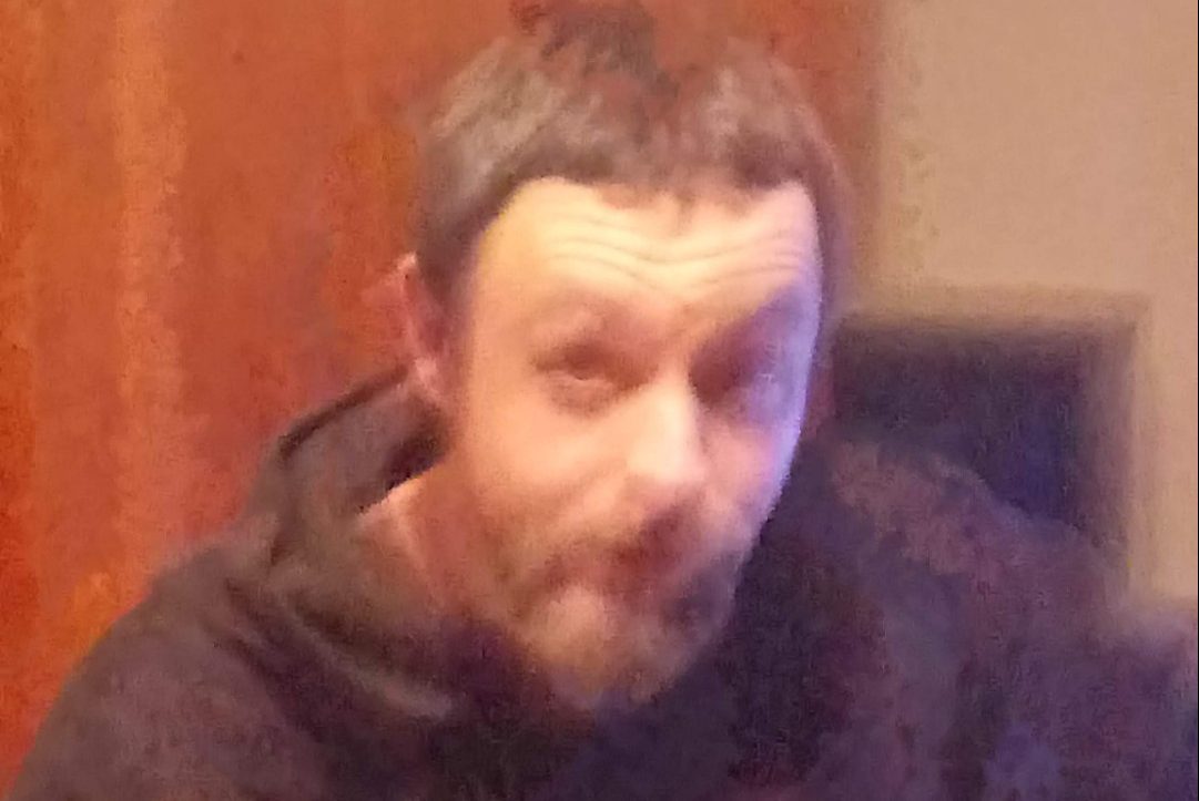 Police scour scrub for missing Tim
