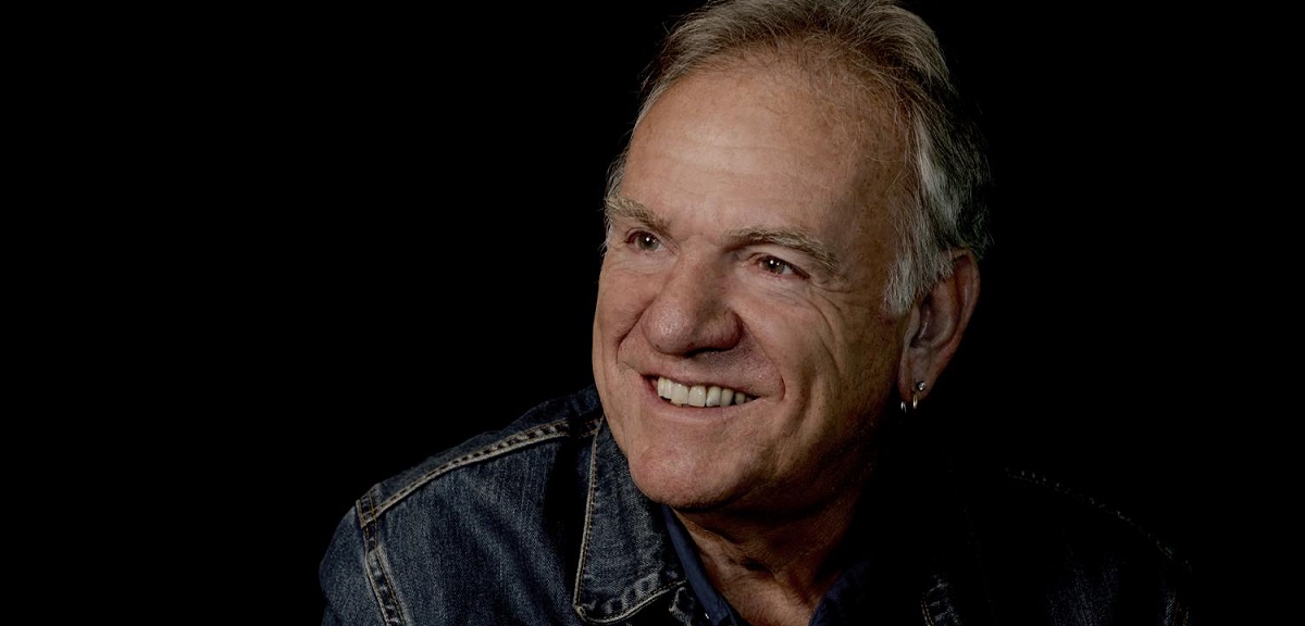 Folk legend McTell can still fill a big stage