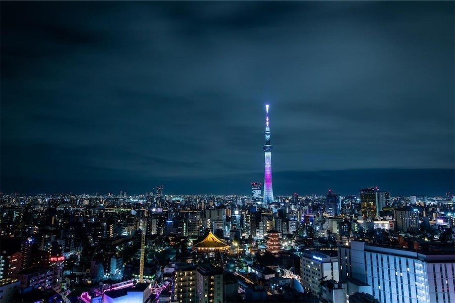Cold comfort drinking red wine in Japan