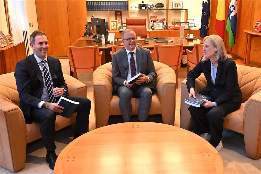 Labor are the masters of long-mining budgets