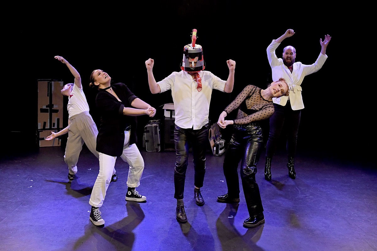 Ridiculously wonderful romp through Homer