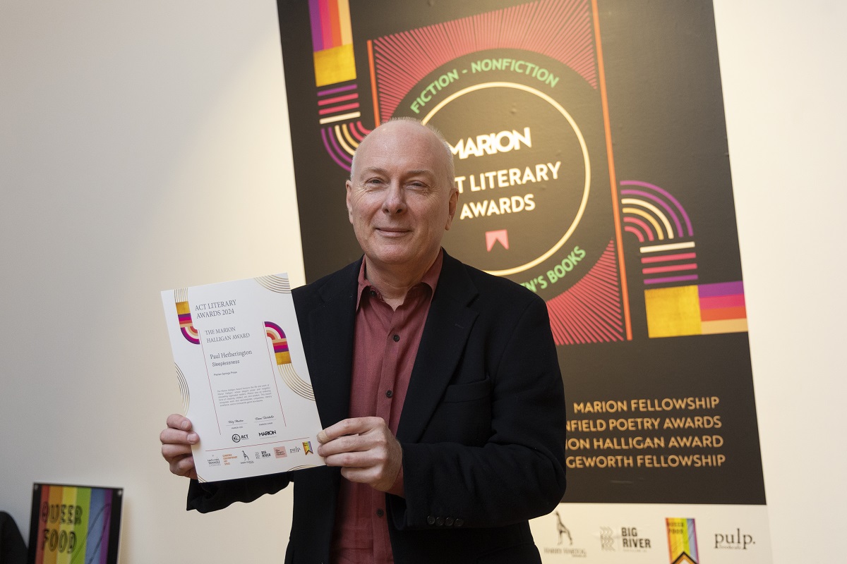 Literary awards for the winners with words
