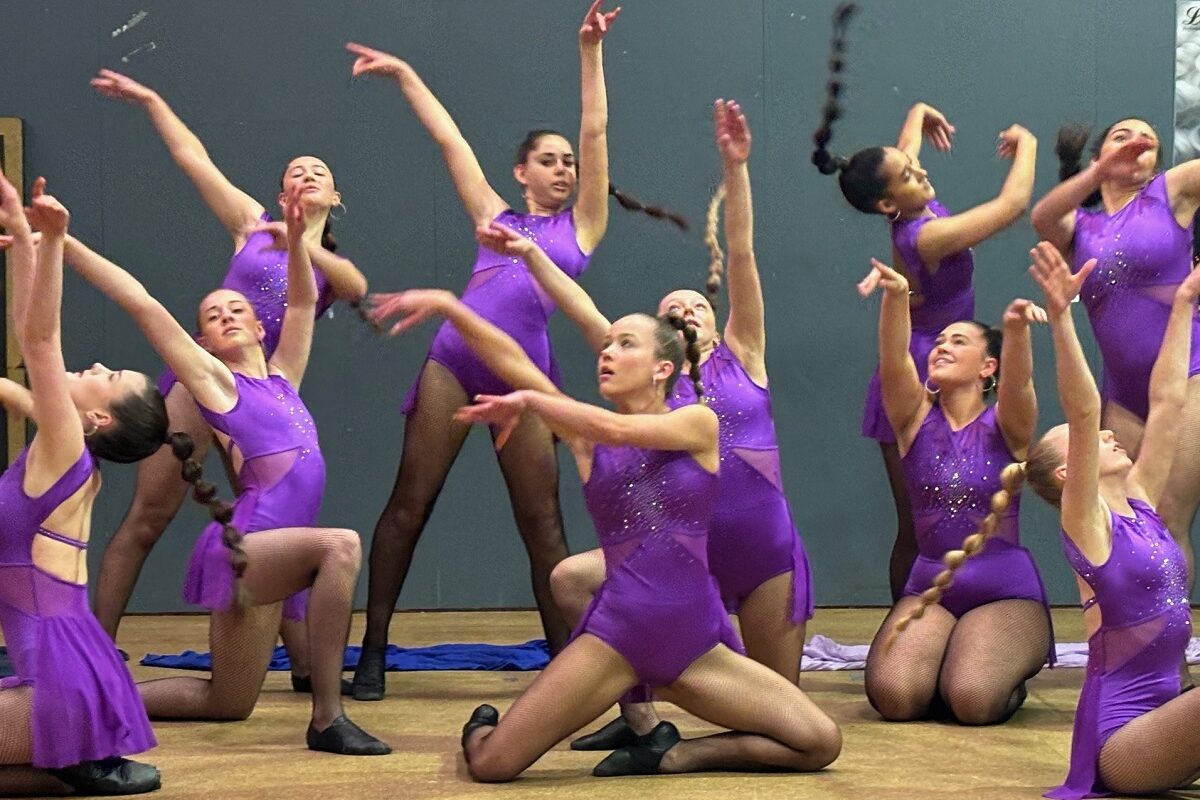 Canberra Legs dancers head for Chinese festival
