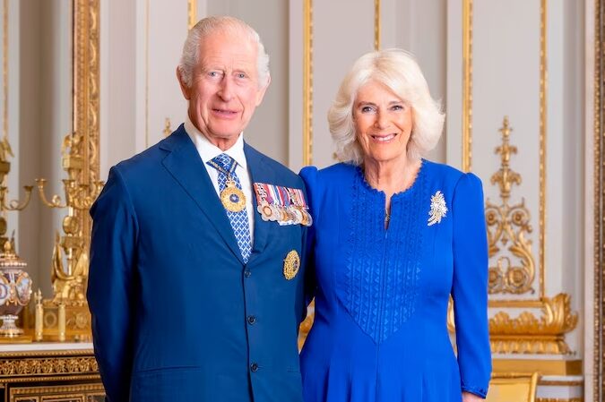 Republic joins the lost causes as PM clears the decks