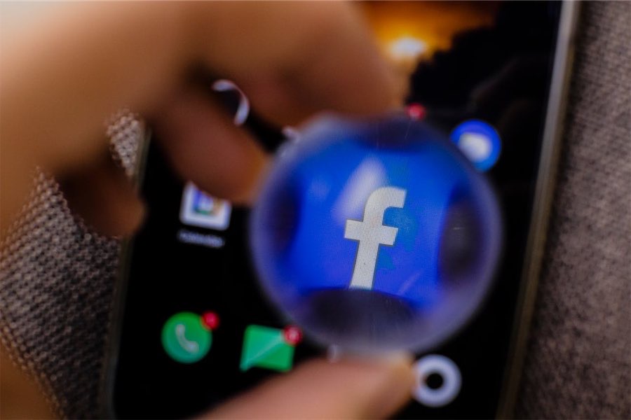 What happens when Facebook bans news?