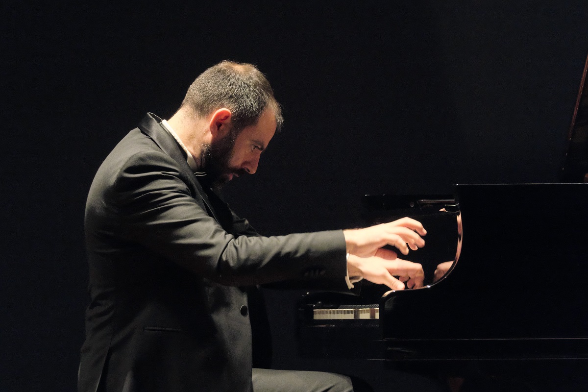 Giulio Biddau’s intense piano treat