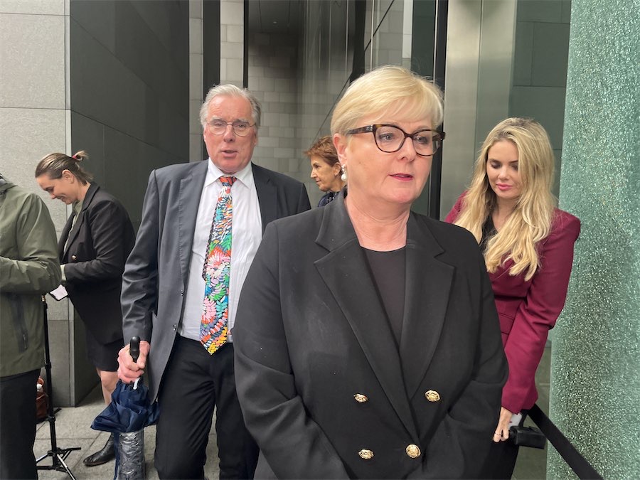 Senator ‘needs to nail Higgins’ lie’, trial told