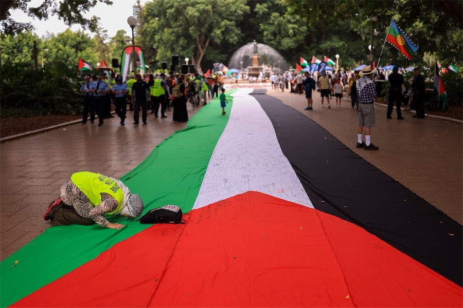 Australia’s Gaza ceasefire support splits community