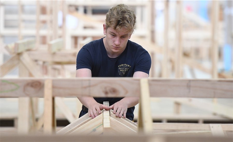 Call for employer incentives as apprentices get boost