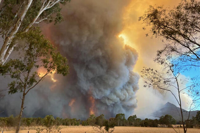‘Sticky’ heatwave has firefighters on high alert