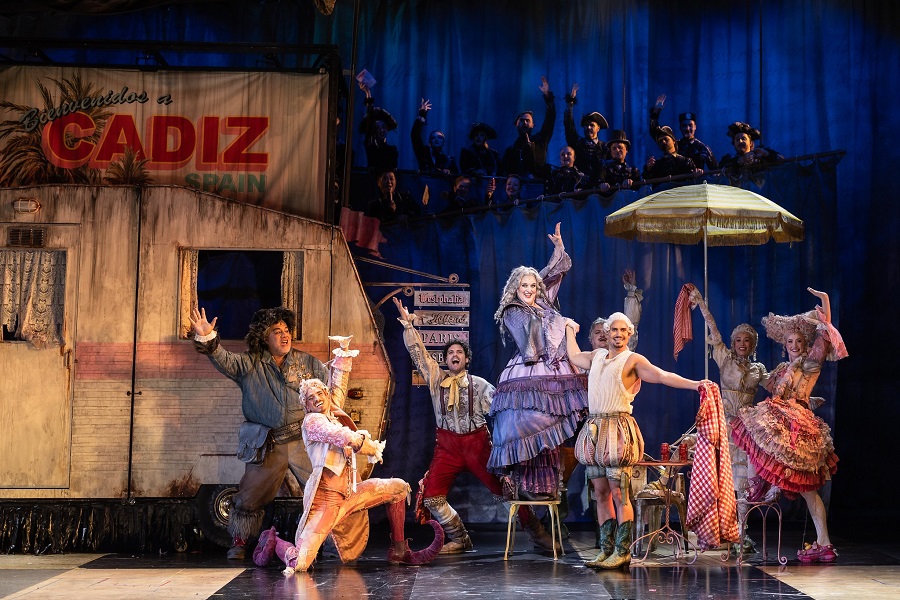Opera of slapstick, burlesque and horseplay