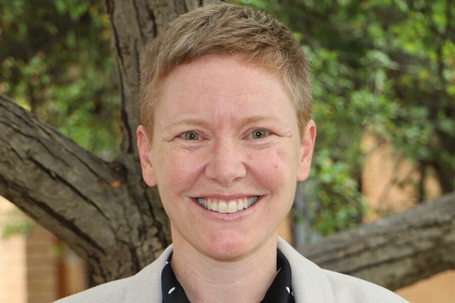 Heidi Yates wins women’s leadership award