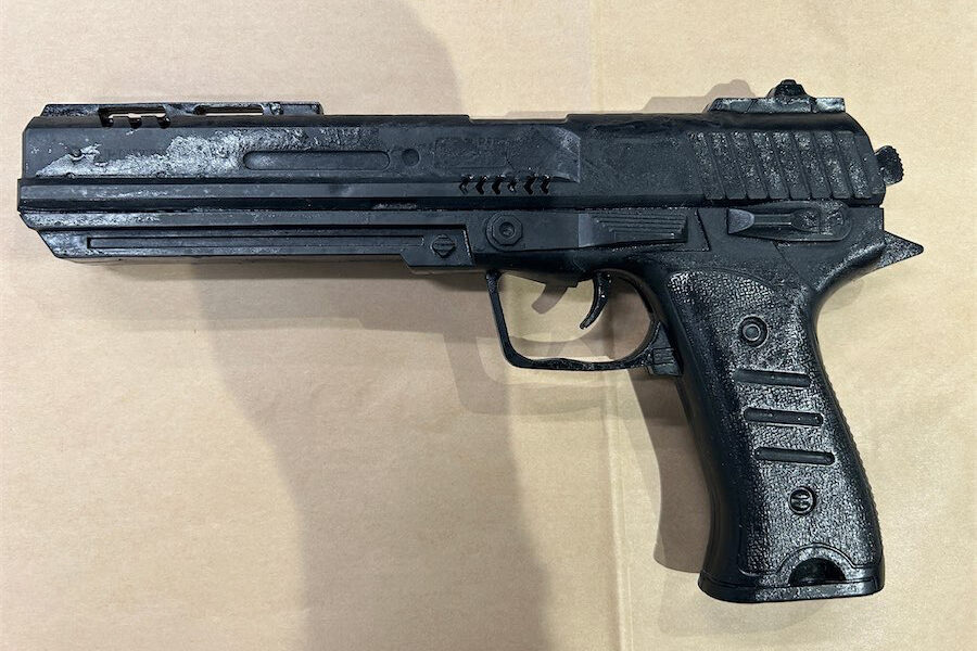 Man arrested with replica gun in Woden