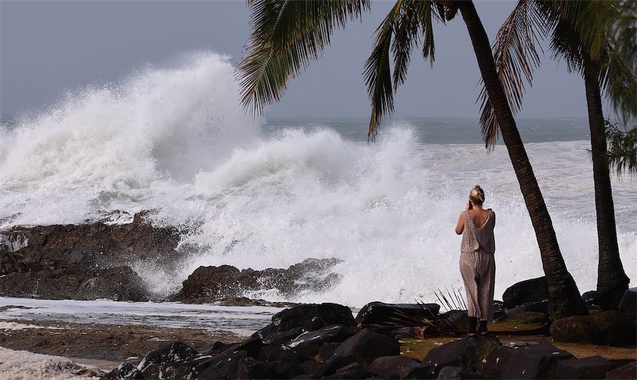 Anxious wait, no respite as cyclone stalls off coast