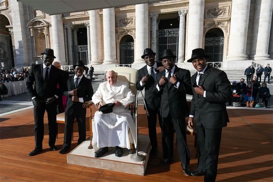 The Black Blues Brothers know how to take a tumble