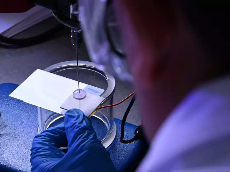 Liquid energy find could power future fuels, batteries