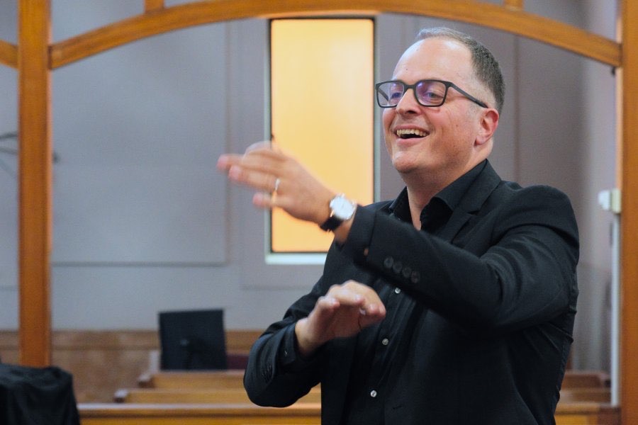 Choir’s polished performance of surprises and rarities