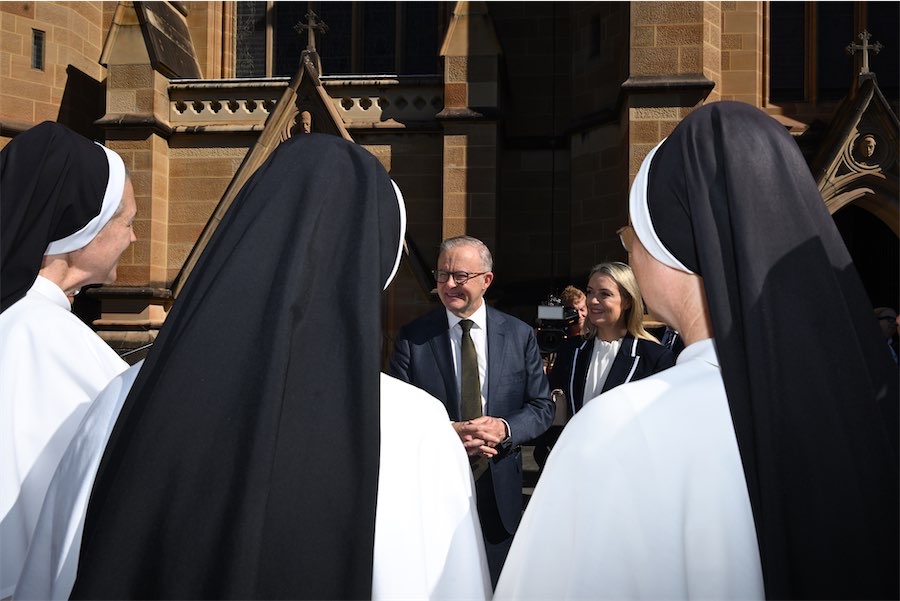 Easter break not all peace as Labor lob eggs over wages