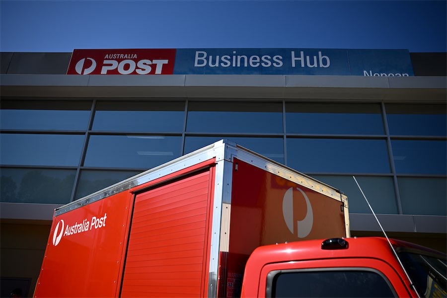 Mail mess as Australia Post stamps out US deliveries