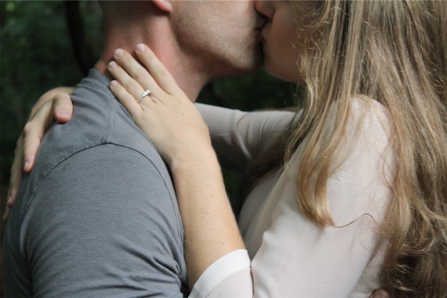 Can coeliacs kiss someone who’s eaten gluten?