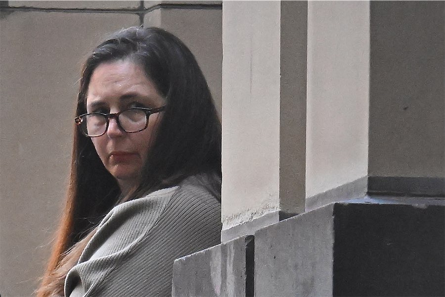 Inside the mushroom trial: death stares, cell issues