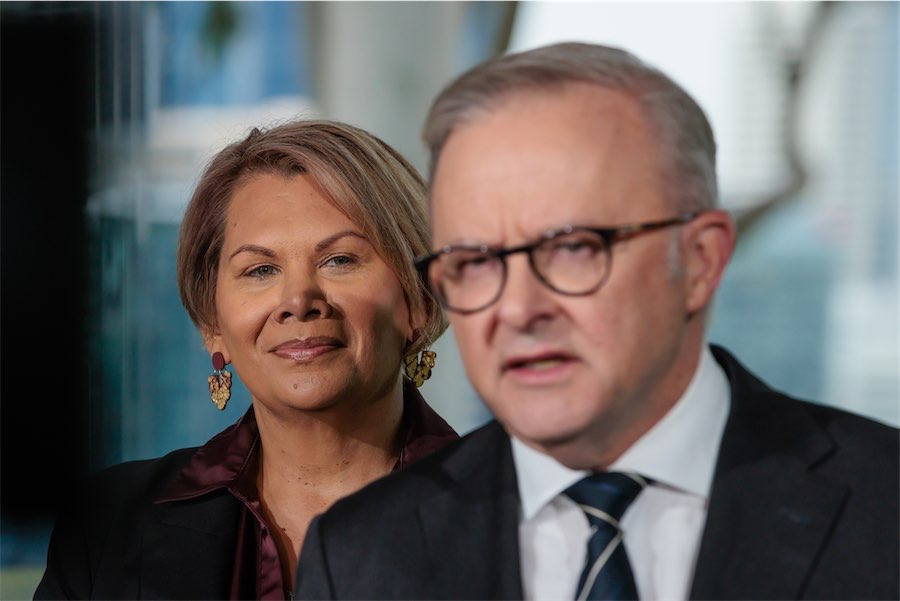 Bombshell defection boosts Labor’s majority in Senate