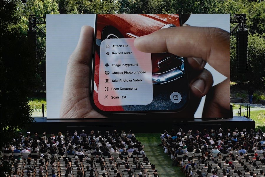 Siri, where’s my AI? Clock ticks for Apple in tech race