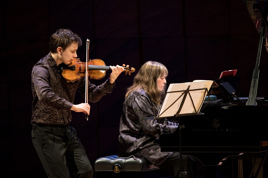 Concert aimed to satisfy – and it did