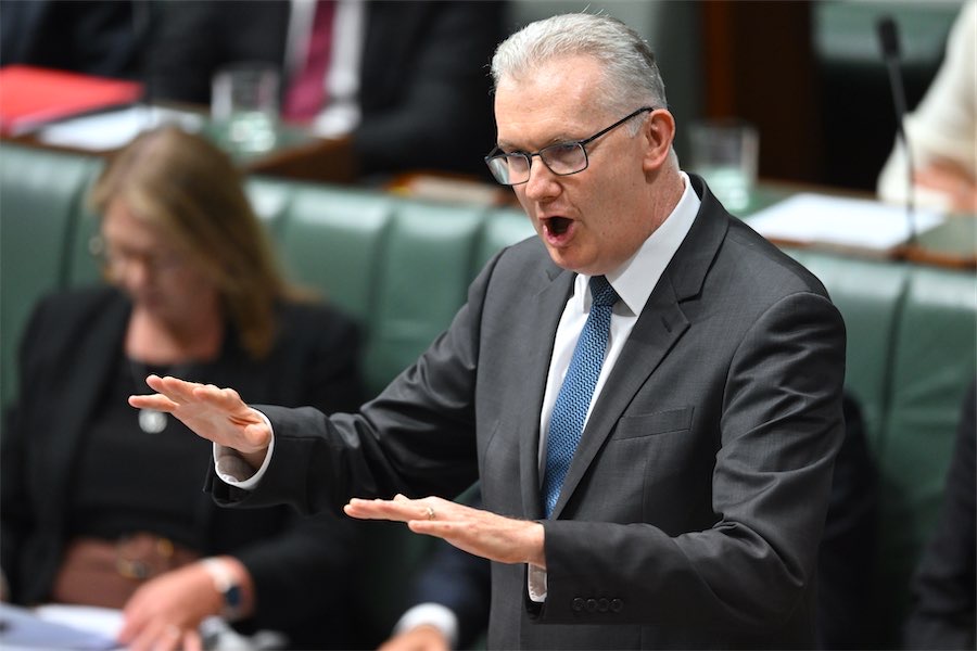 Hot-button issues lose their media heat