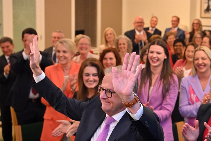 New parliament presents traps for Albanese and Ley
