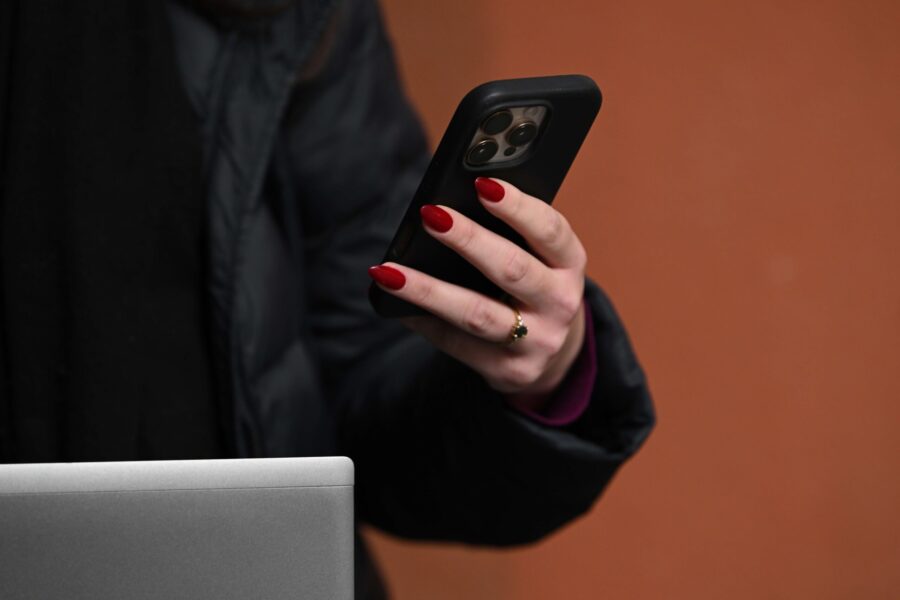 AI chatbots pushing buttons of weary telco customers