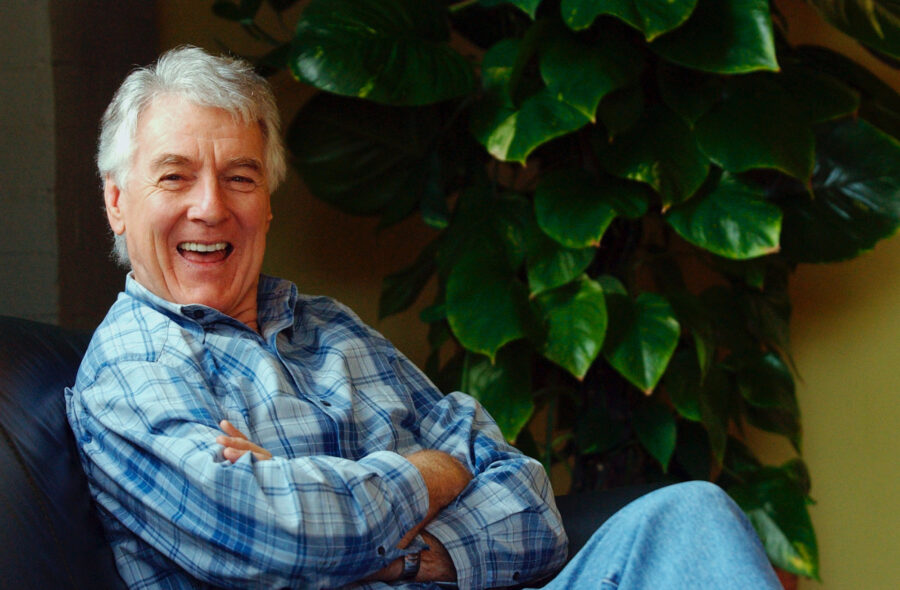 Bye Bye Baby: Australian music pioneer Col Joye dies